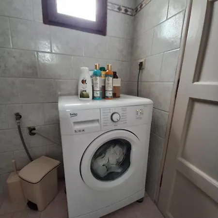 Granny's ,mini For 4 * Mesariá