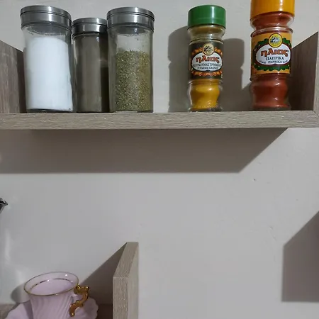 Granny's ,mini For 4