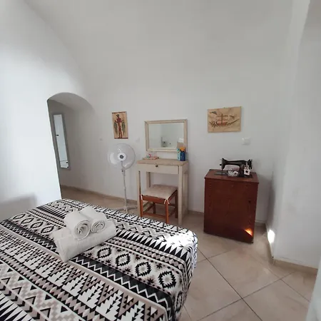 Villa Granny's ,mini For 4 Messaria (Santorini)