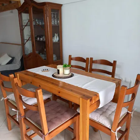 Granny's ,mini For 4 * Mesariá